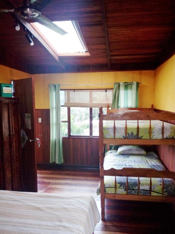 Montana Linda Guest House Orosi Orosí Exterior foto