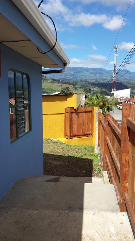 Montana Linda Guest House Orosi Orosí Exterior foto